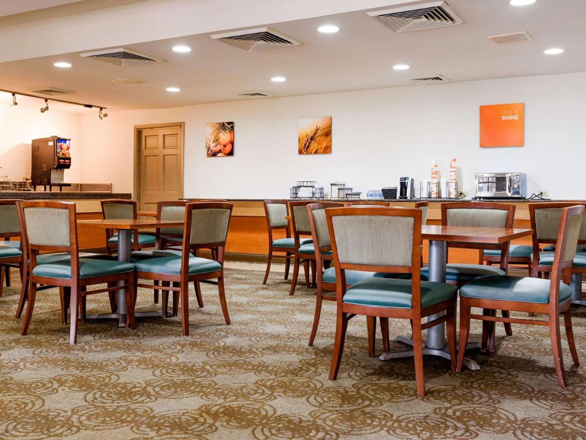 Comfort Suites Baton Rouge South I-10 Ngoại thất bức ảnh